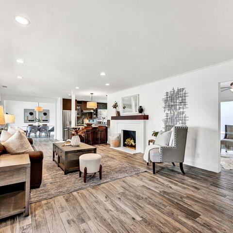 13042 Newhaven Drive Listing Image Thumbnail #3